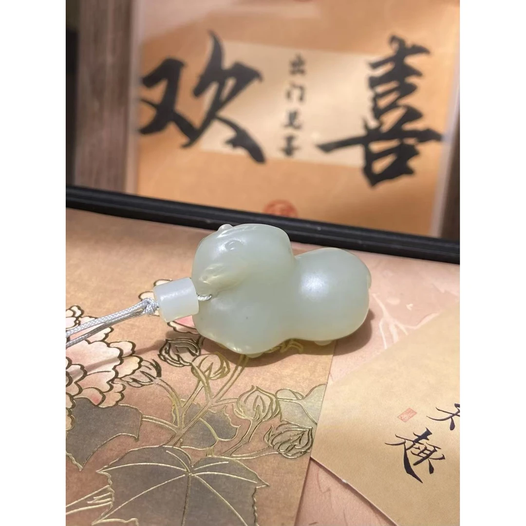“马上发财”和田玉｜肥萌小马吊坠谁能拒绝这么可爱的小马驹33.5*25