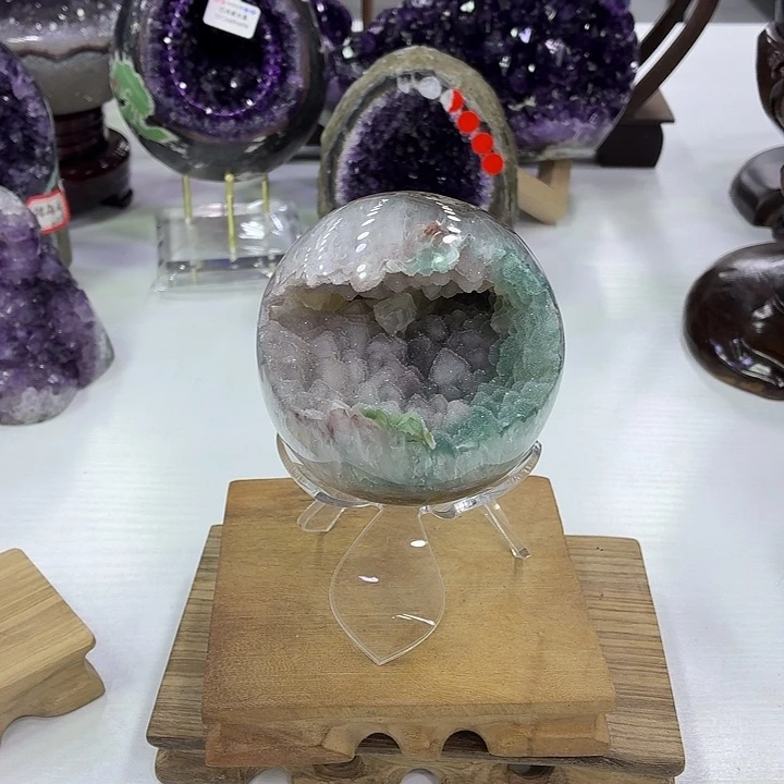 水晶大型摆件（非配饰）未镶嵌