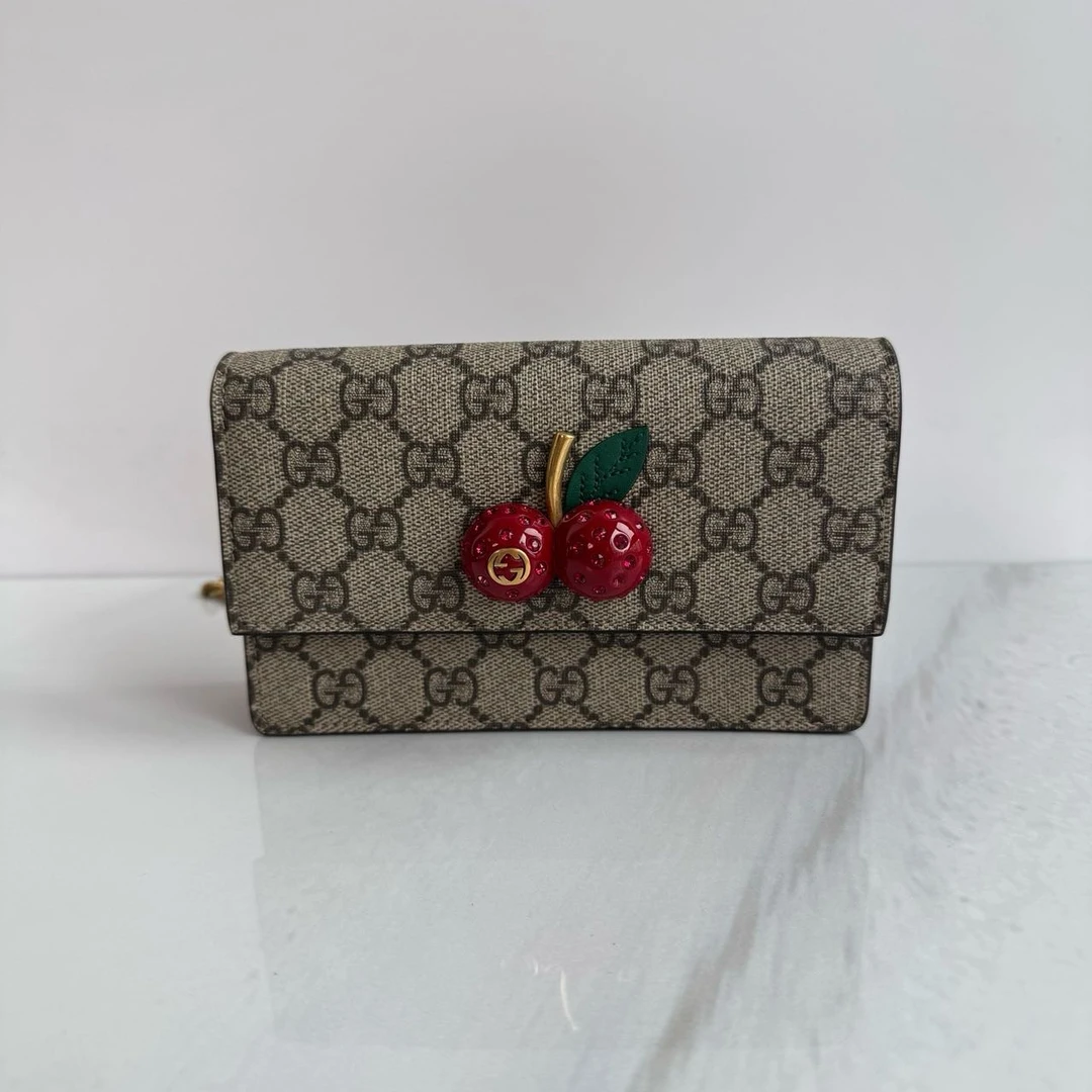 GUCCI/古驰 单肩包 经典老花迷你樱桃woc链条包 zw6054/2510