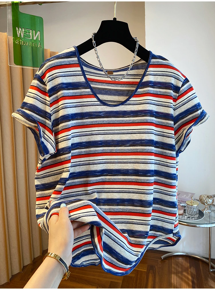 特大码300斤撞色条纹v领t恤女短袖宽松显瘦洋气慵懒风薄款上衣夏