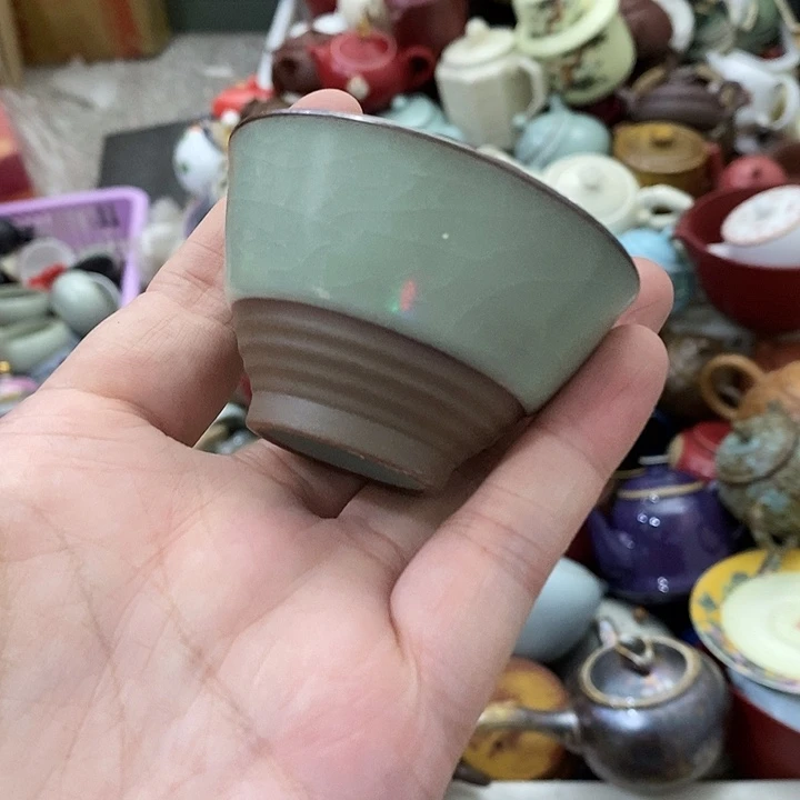 陶瓷艺术品及陶瓷壶壶