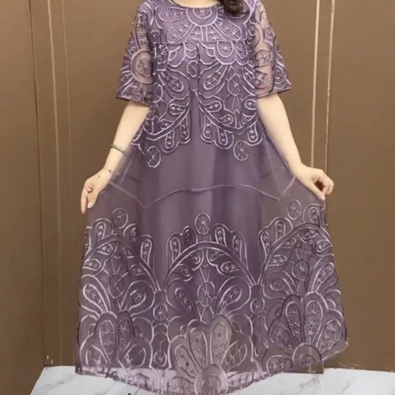 中老年女装夏装网纱绣花连衣裙中长款妈妈装网纱遮肉显瘦宽松长裙