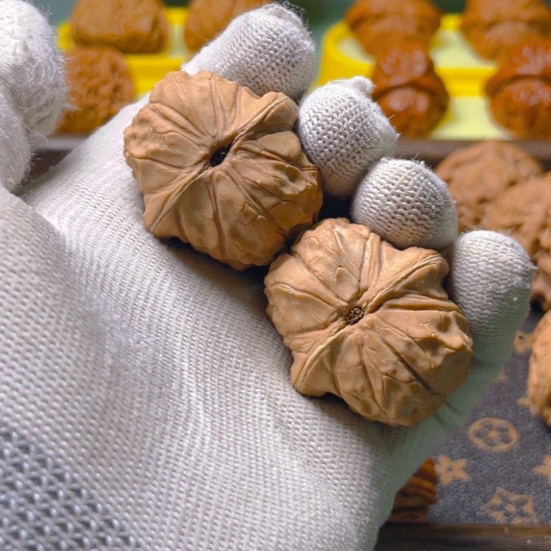 文玩核桃吊坠9****常福袋