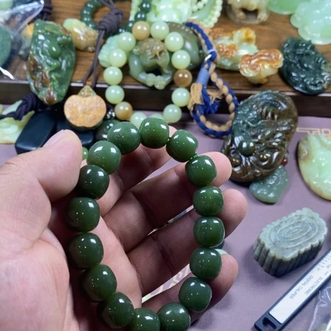 未镶嵌手链和田玉（糖玉）