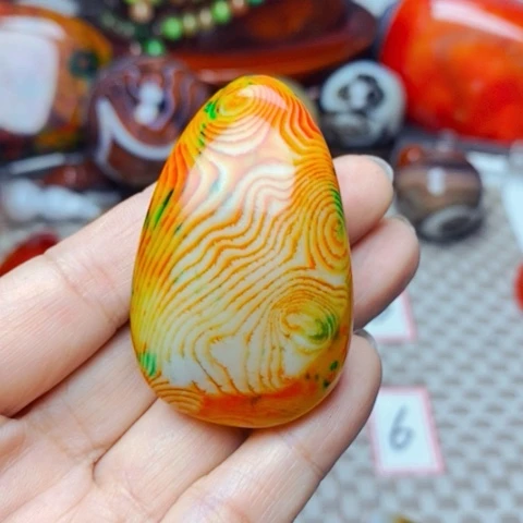 未镶嵌玛瑙/玉髓珠宝奇石知**乐