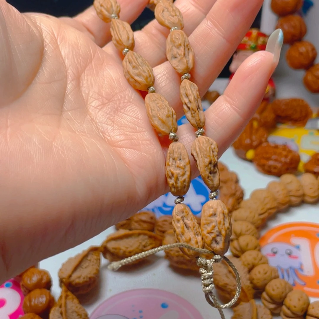 吊坠文玩核桃异型