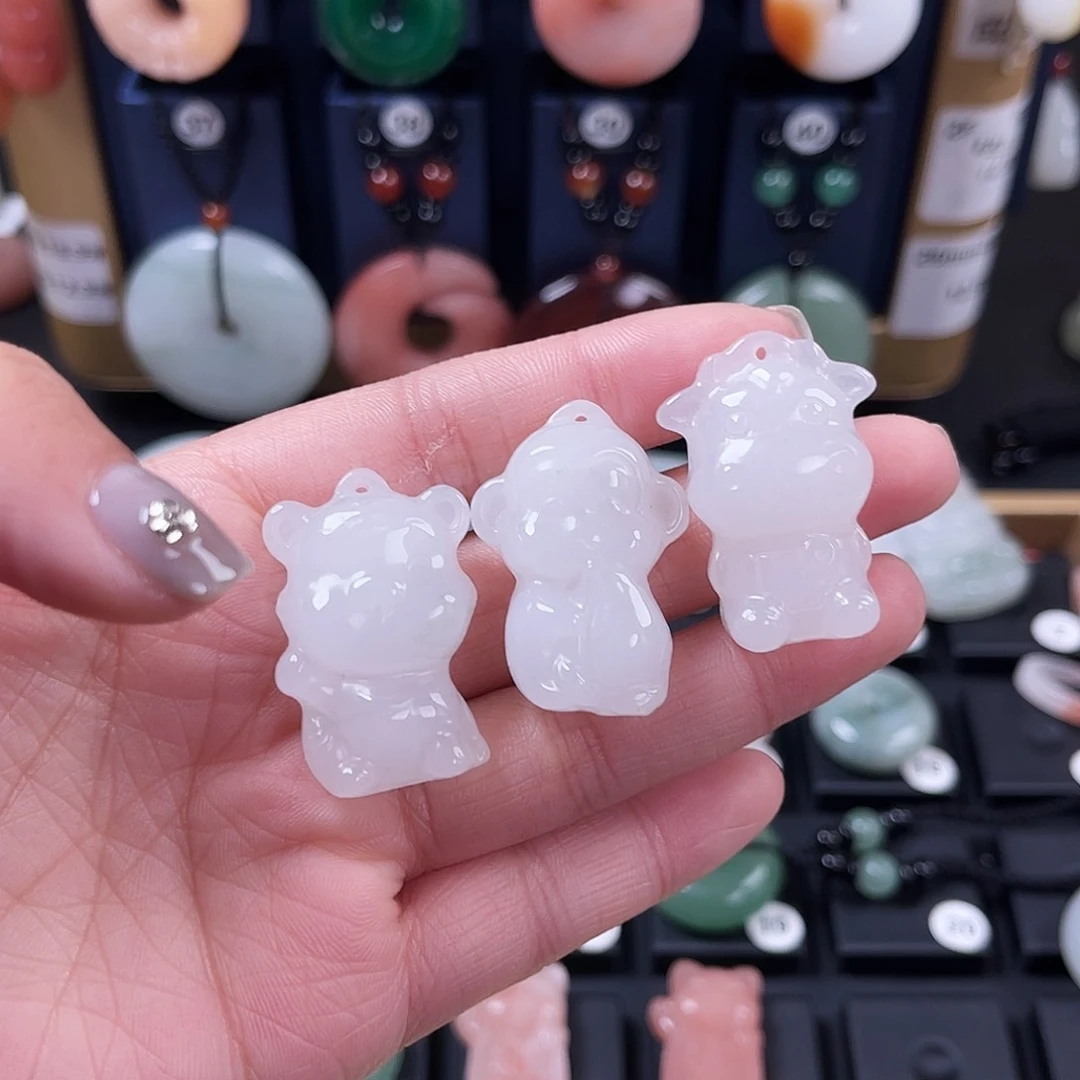 未镶嵌颈饰玛瑙/玉髓军