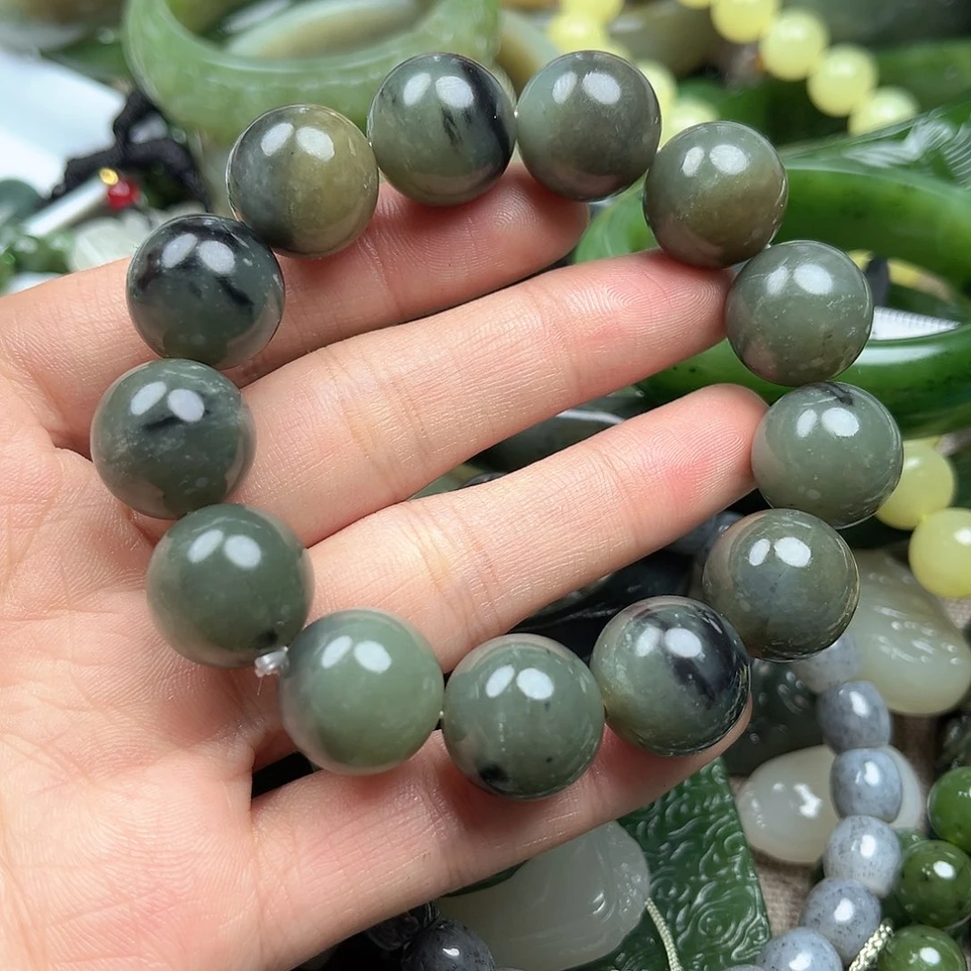 和田玉未镶嵌手串