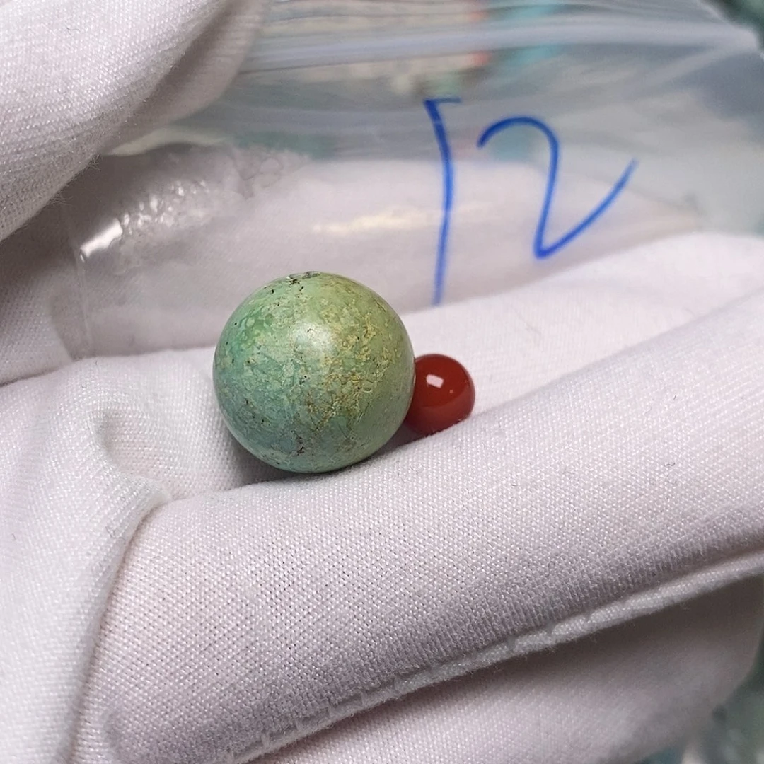 南红玛瑙未镶嵌珠宝半成品