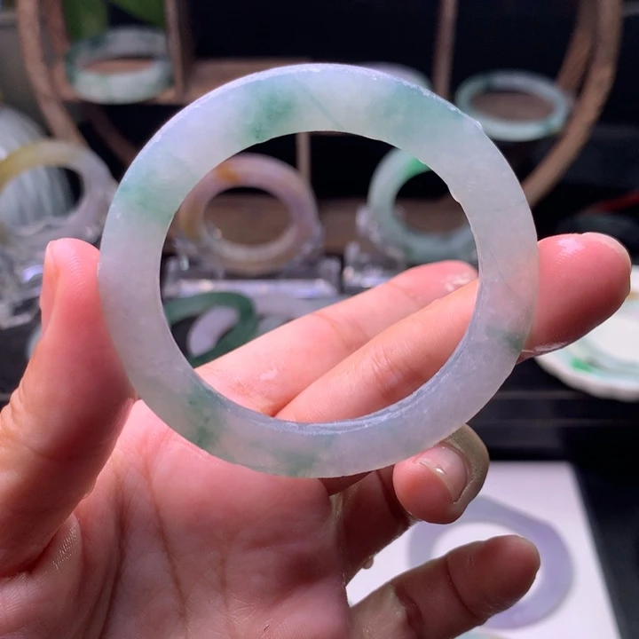 未镶嵌翡翠定制翡翠