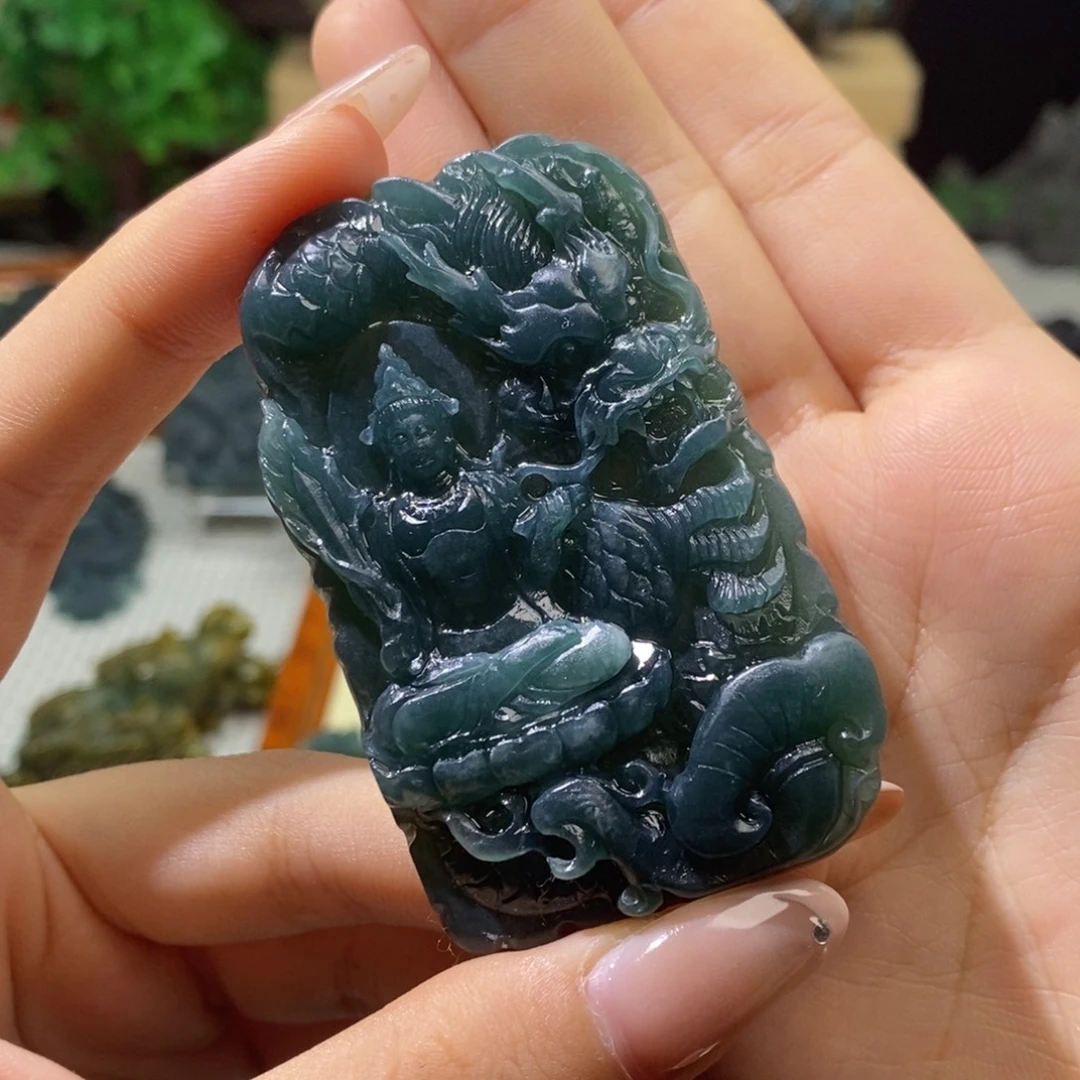 翡翠未镶嵌颈饰翡翠