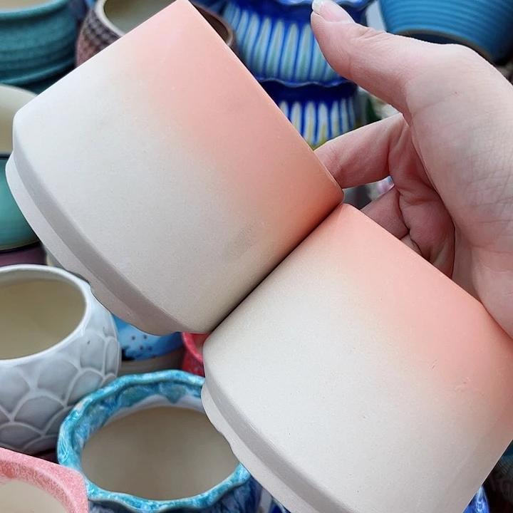 多肉绿植陶瓷花盆9.9包邮，有孔