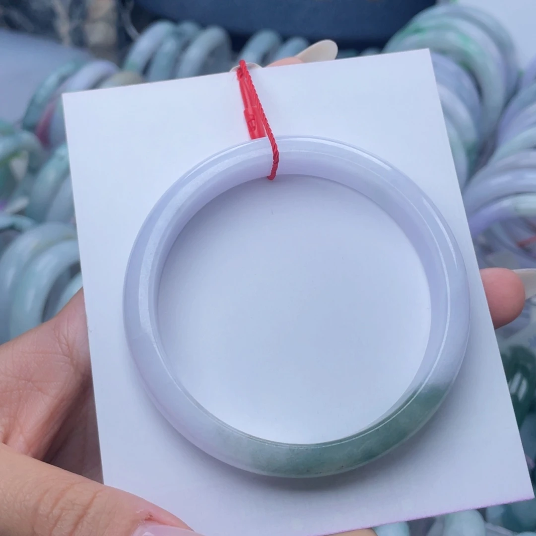 翡翠未镶嵌手镯61.1圈