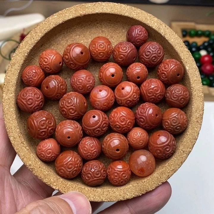 南红玛瑙雕刻珠子未镶嵌