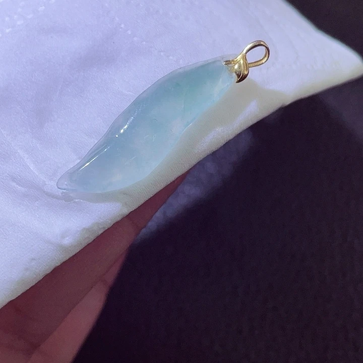 颈饰18K金镶嵌翡翠翡翠