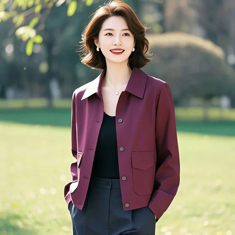 复古韩版短款独特超好看酷飒拽姐酒红色2025新款今年流行爆款外套