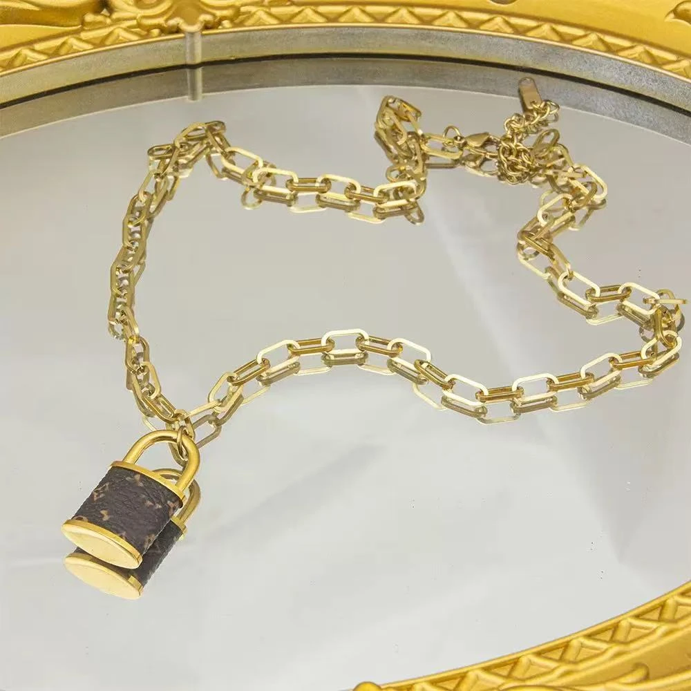 钛钢项链 锁头项链长链条老花真皮男女同款长链条