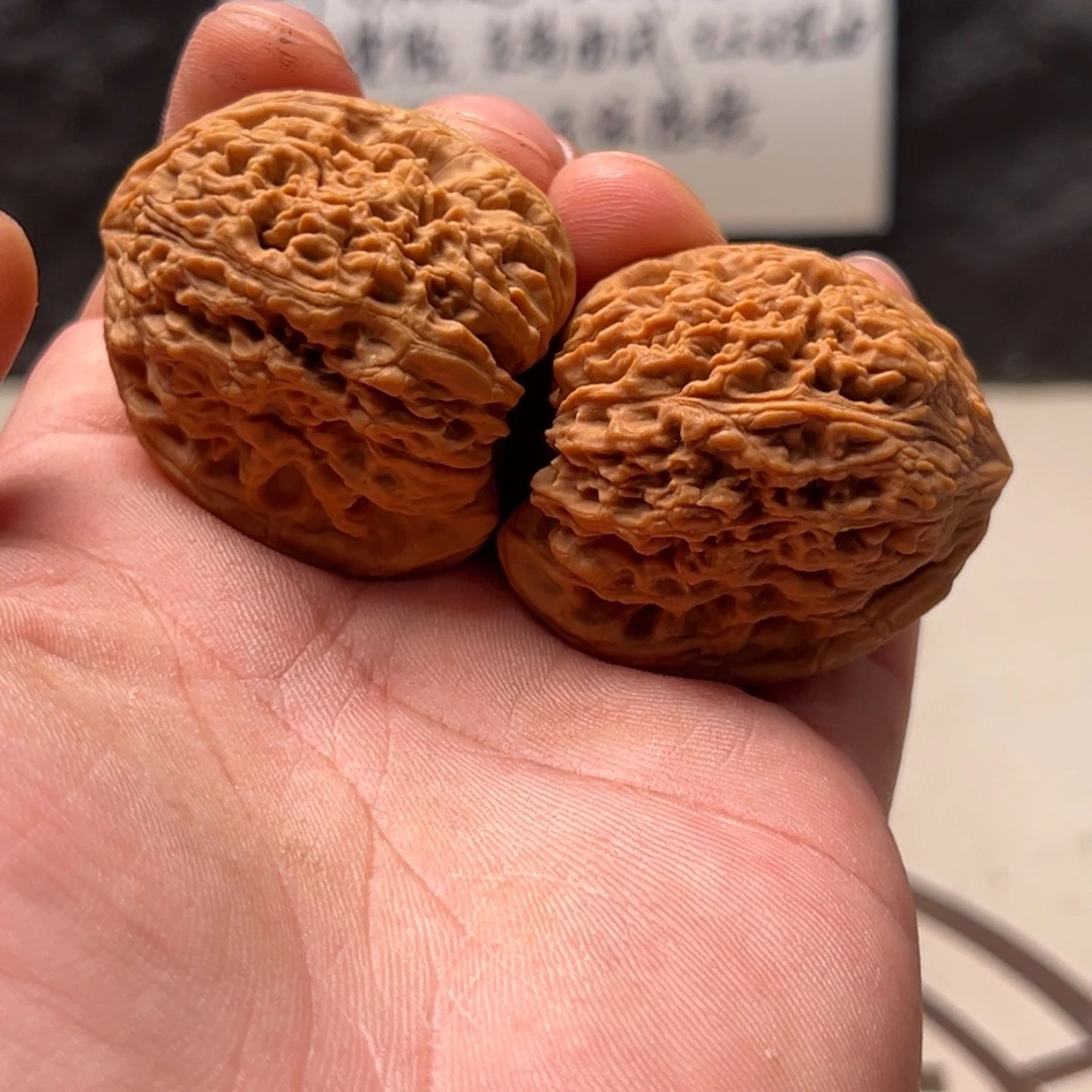 天****吊坠文玩核桃南疆40