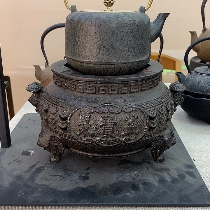 聚宝盆炭炉+1200毫升佬口铁壶