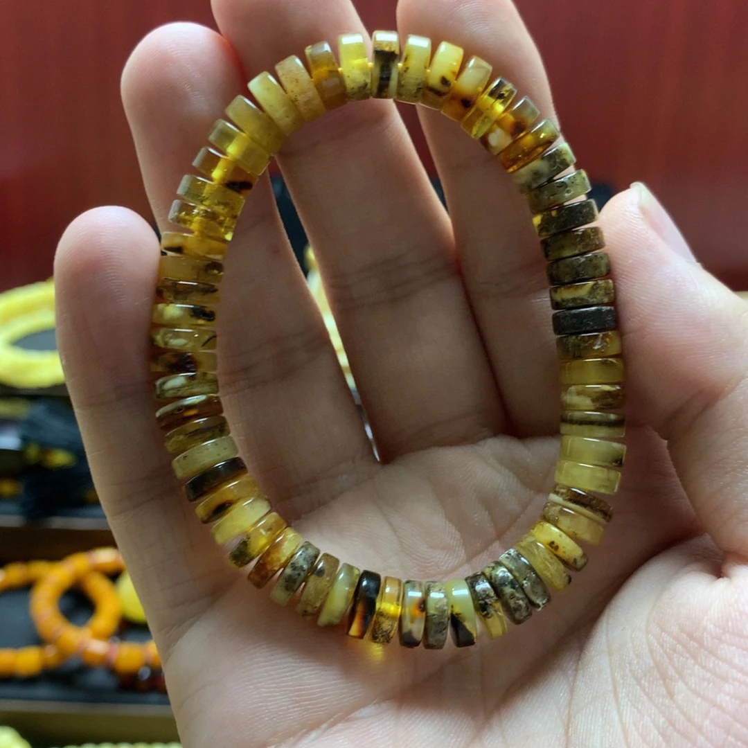 未镶嵌琥珀珠宝奇石