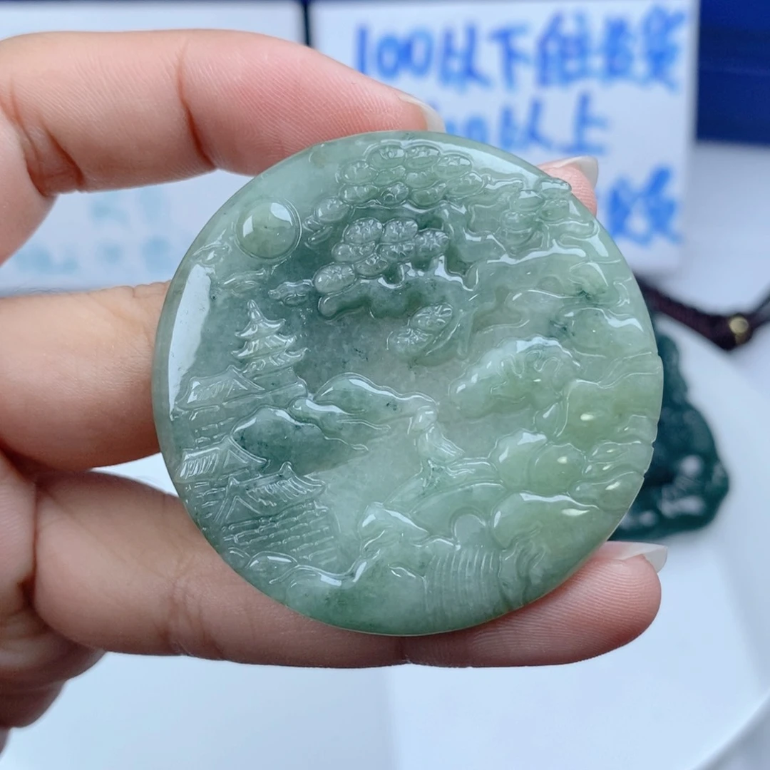 【闪购商品】翡翠未镶嵌颈饰