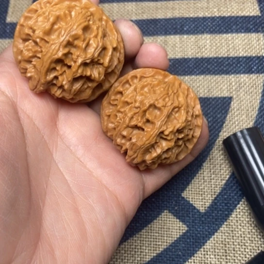 吊坠文玩核桃苹果