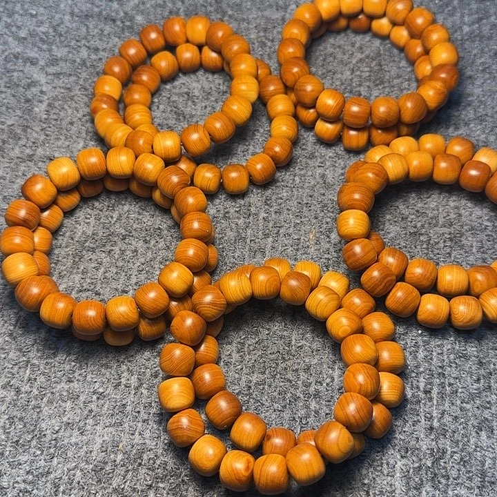 柏木（崖柏）全陈化老料把件串1.2发2条