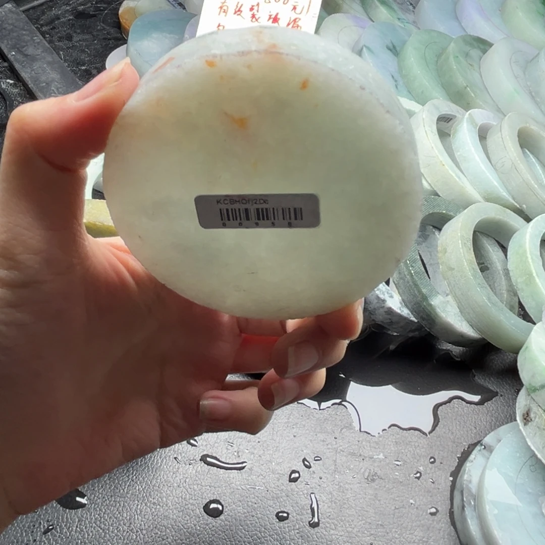 未镶嵌翡翠手镯定制翡翠
