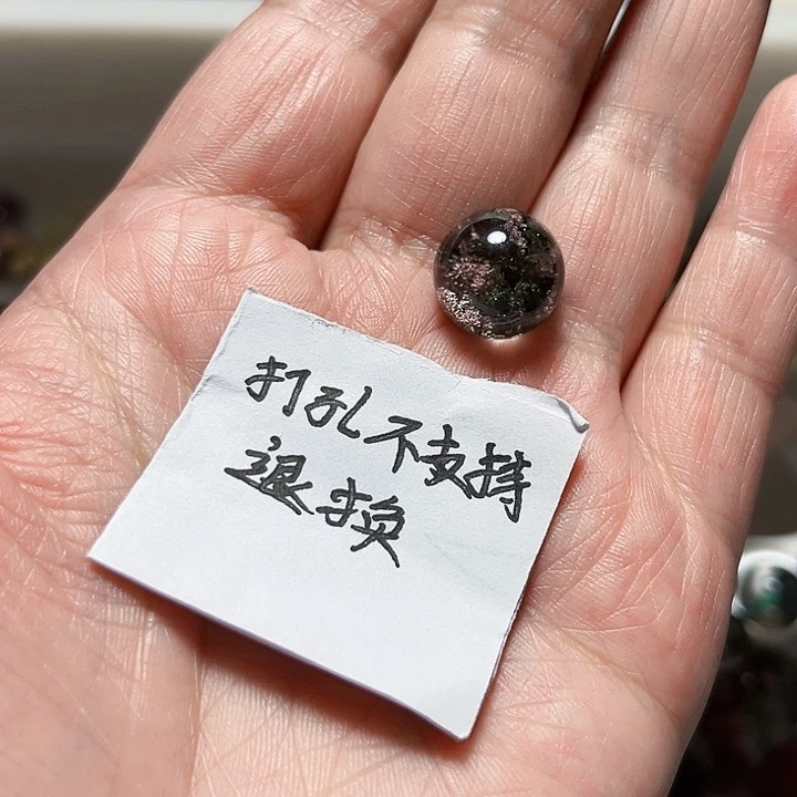 水晶颈饰未镶嵌飒***?