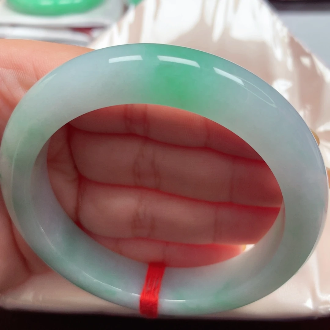 翡翠未镶嵌手镯31宽版冰胶阳绿