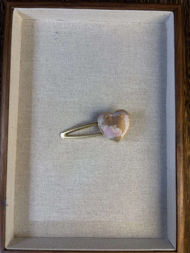 宠粉福利，宋锦发夹一个、款色花色随机，买过的客户可以拍