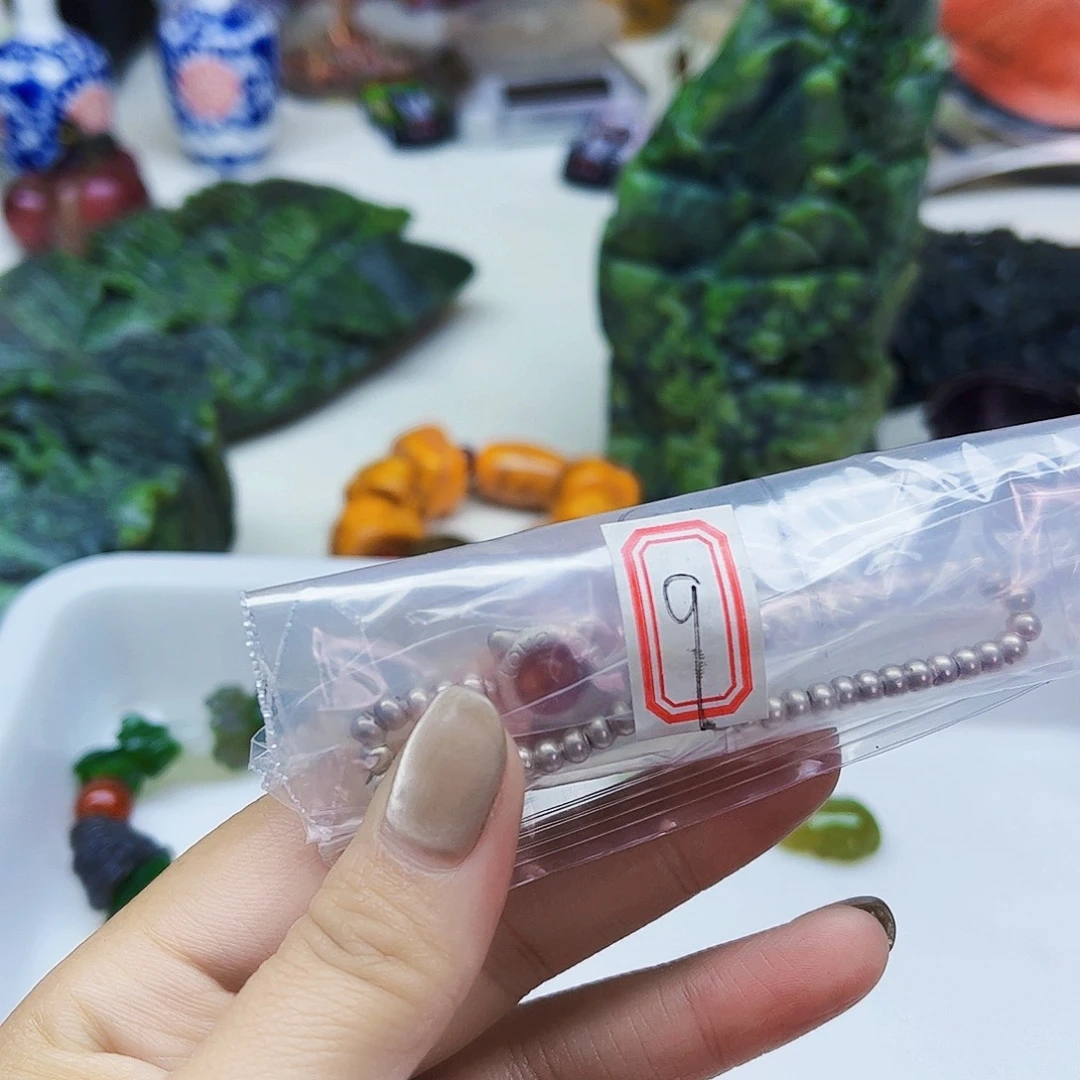 Y***༠和田玉（糖玉）未镶嵌珠宝半成品