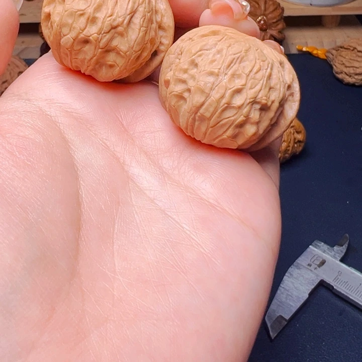 文玩核桃吊坠乾隆磨盘36