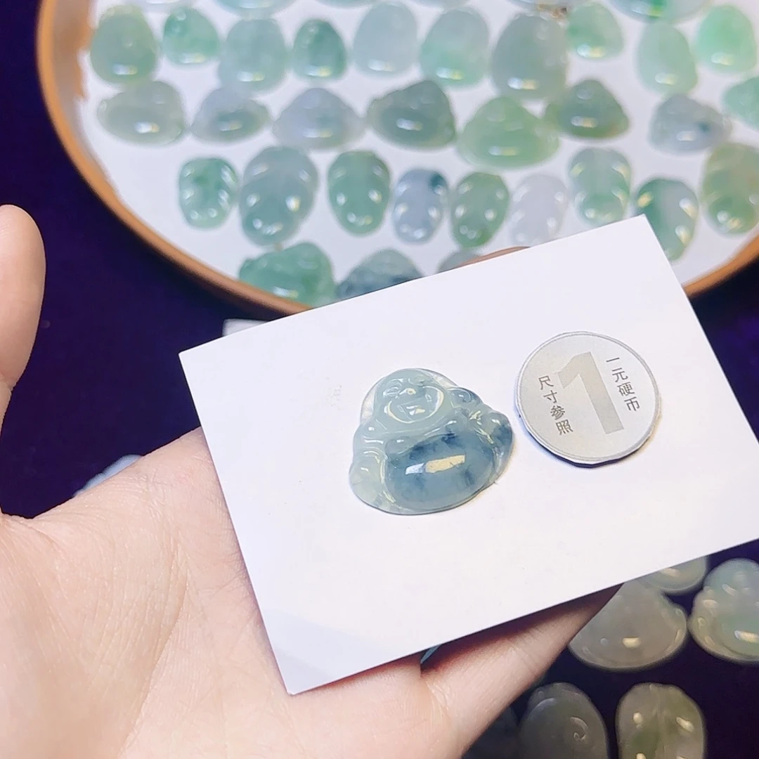 翡翠未镶嵌吊坠(赠链)翡翠