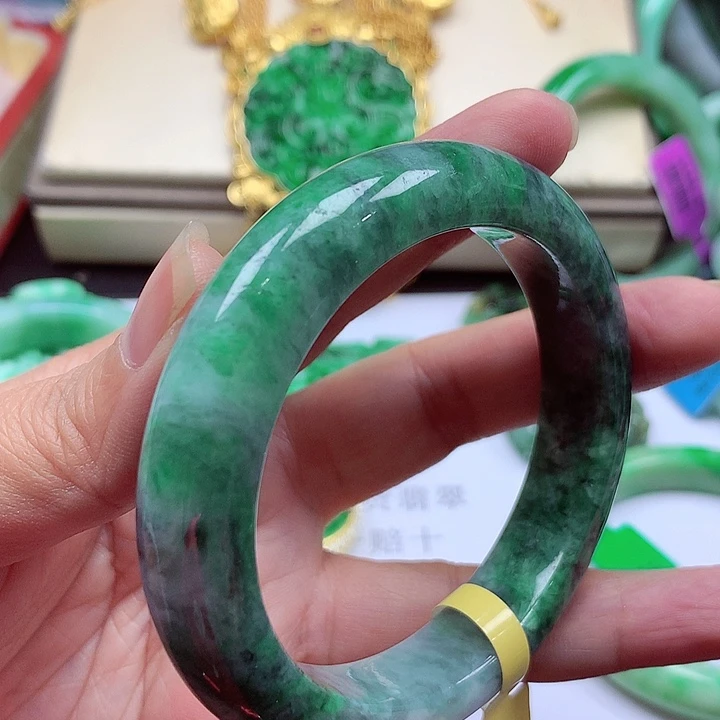 未镶嵌手镯翡翠翡翠