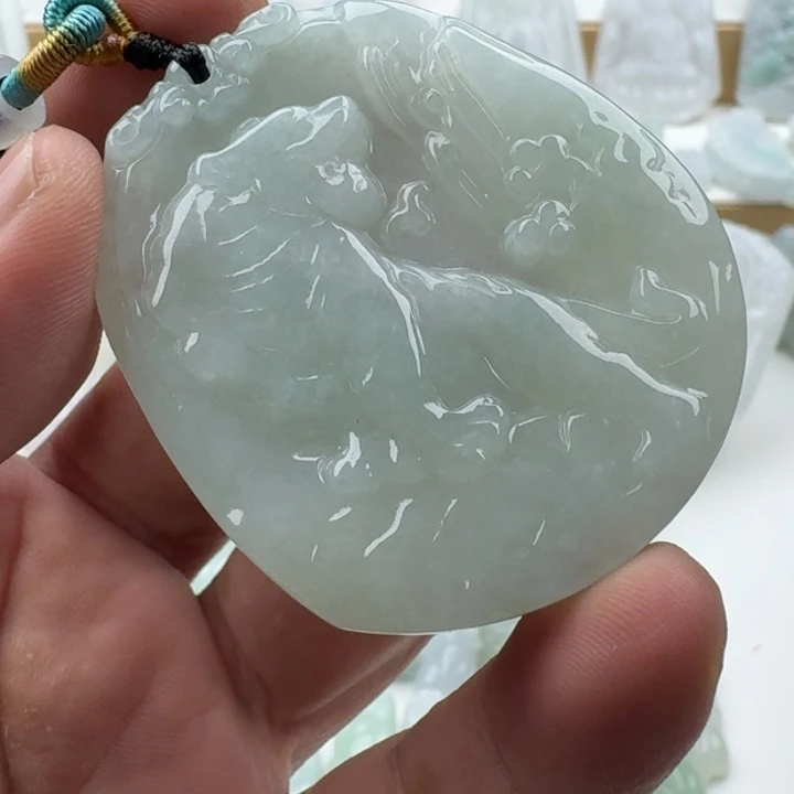 翡翠未镶嵌颈饰天然缅甸A货翡翠