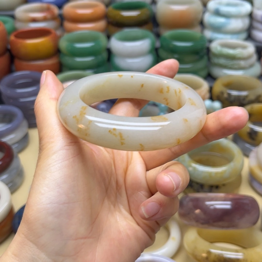 石英质玉手镯未镶嵌绵***丫