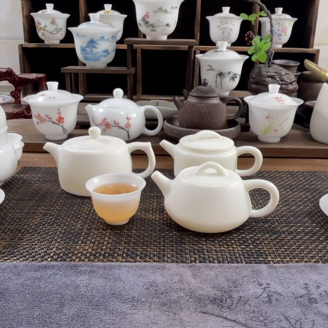 【闪购商品】一**烟德化白瓷843131884444