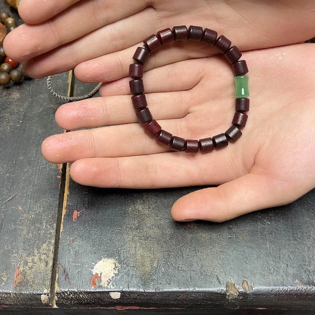 大叶紫檀（黑酸枝木类）