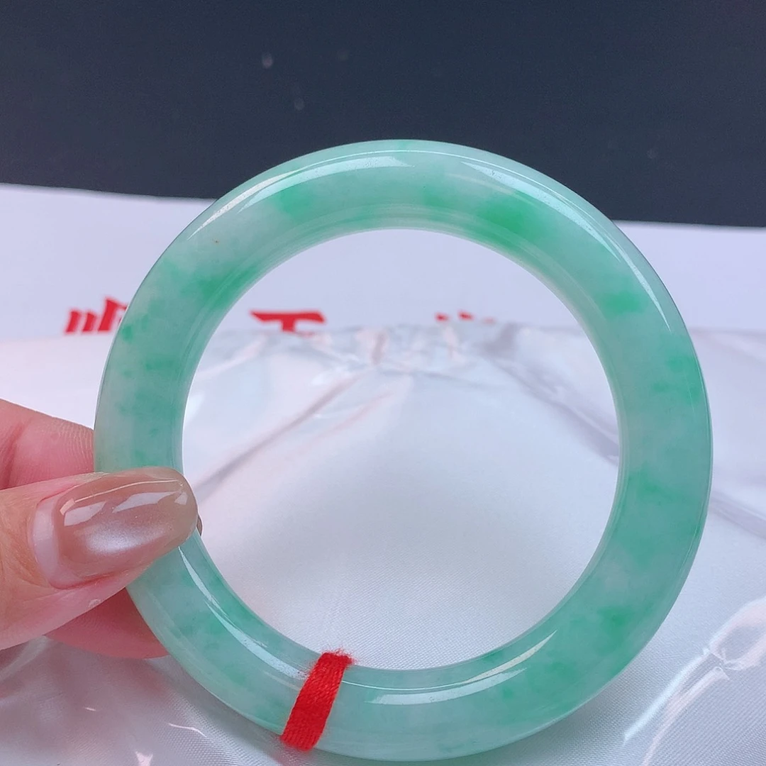 【闪购商品】未镶嵌手镯翡翠55+