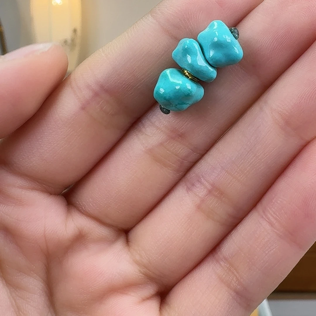 绿松石未镶嵌挂件