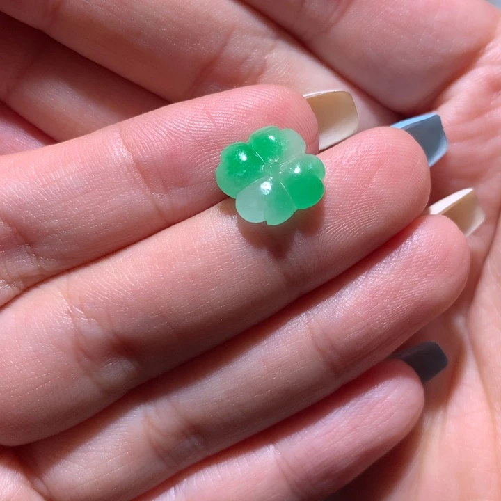 翡翠未镶嵌颈饰无镶嵌47