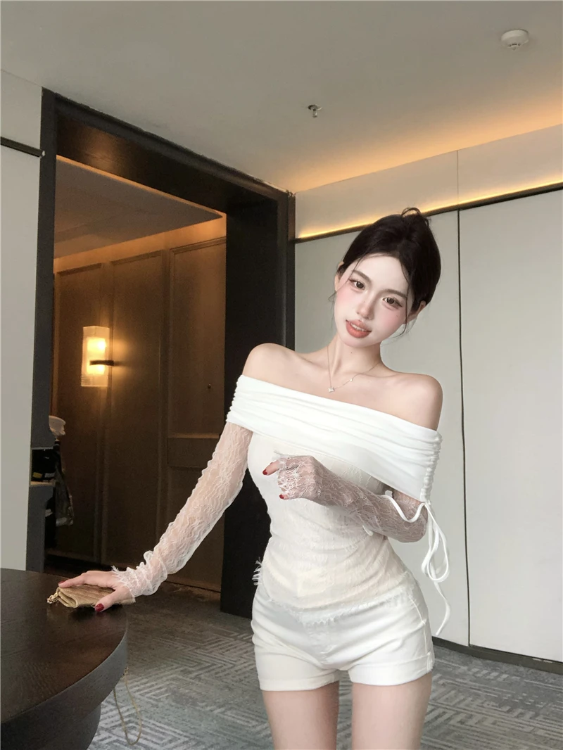 2025夏季时尚新款千金贵感纯欲蕾丝上衣打底衫修身显瘦长袖内搭女