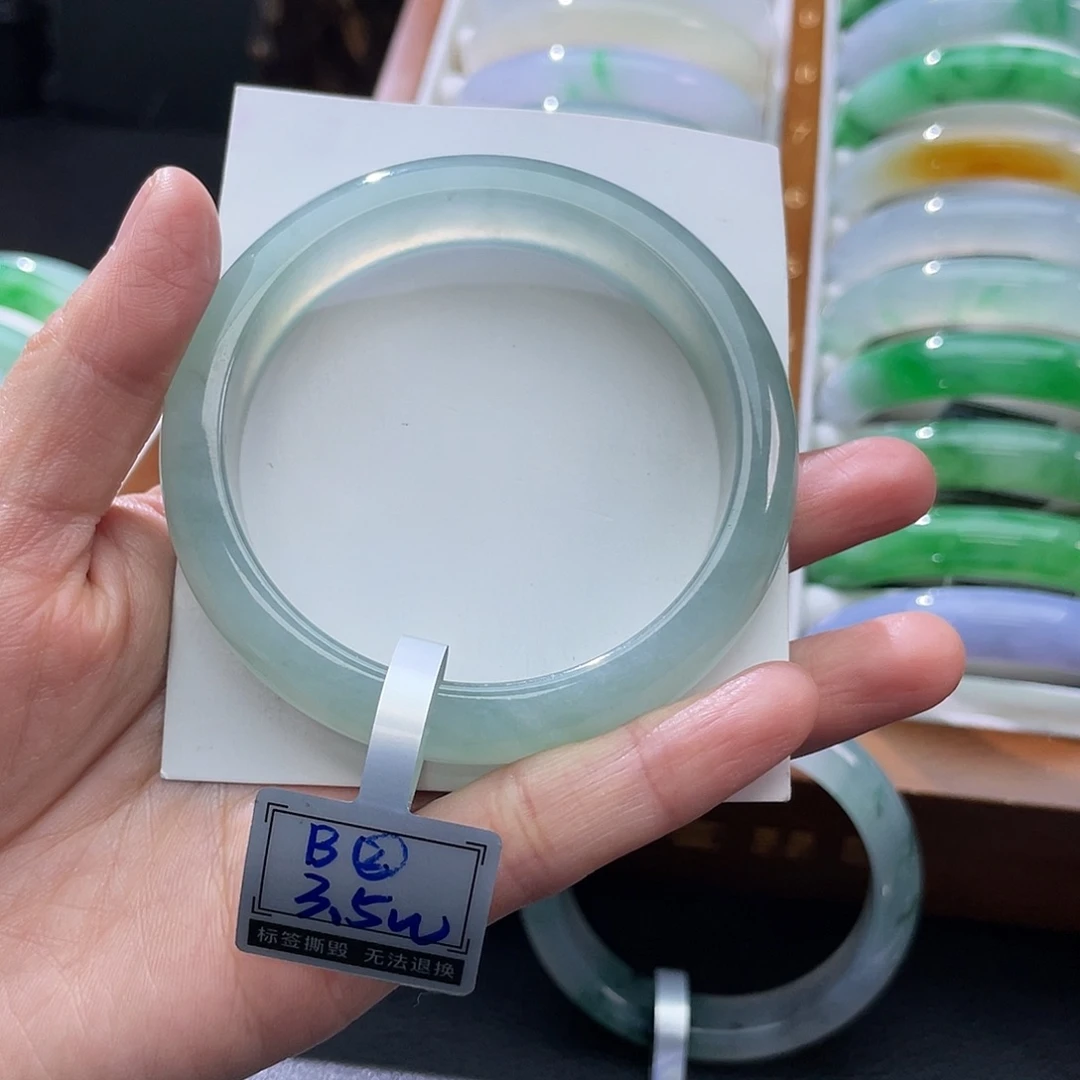 翡翠未镶嵌手镯56冰晴绿