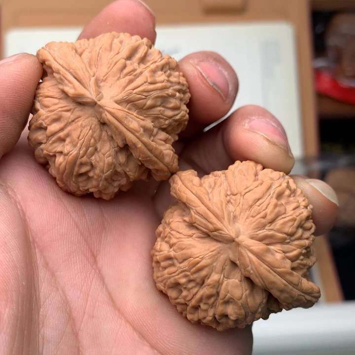 文玩核桃吊坠L*m闷白41