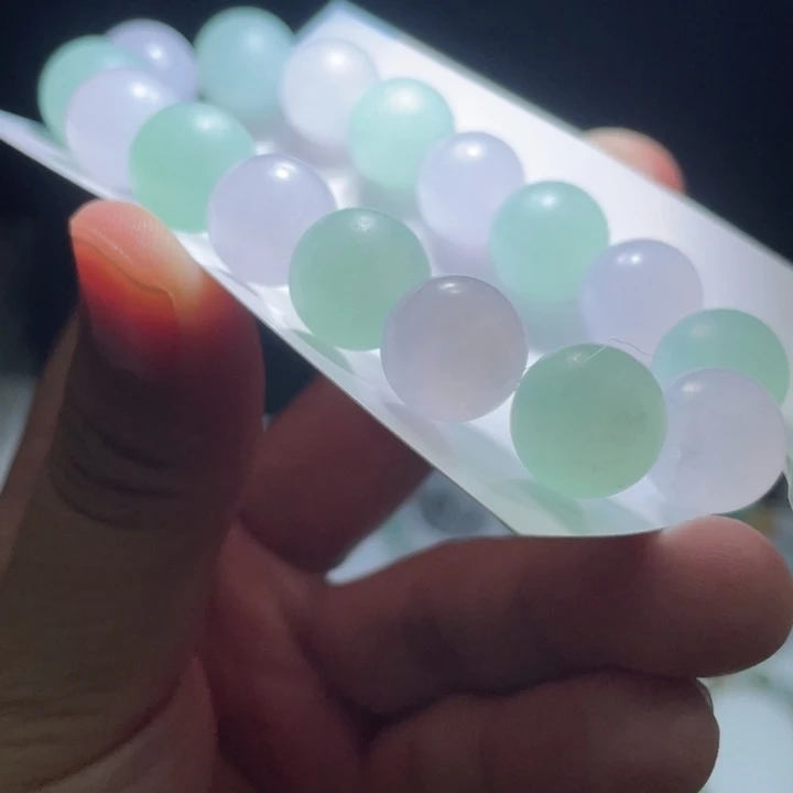 未镶嵌定制翡翠翡翠卡12+