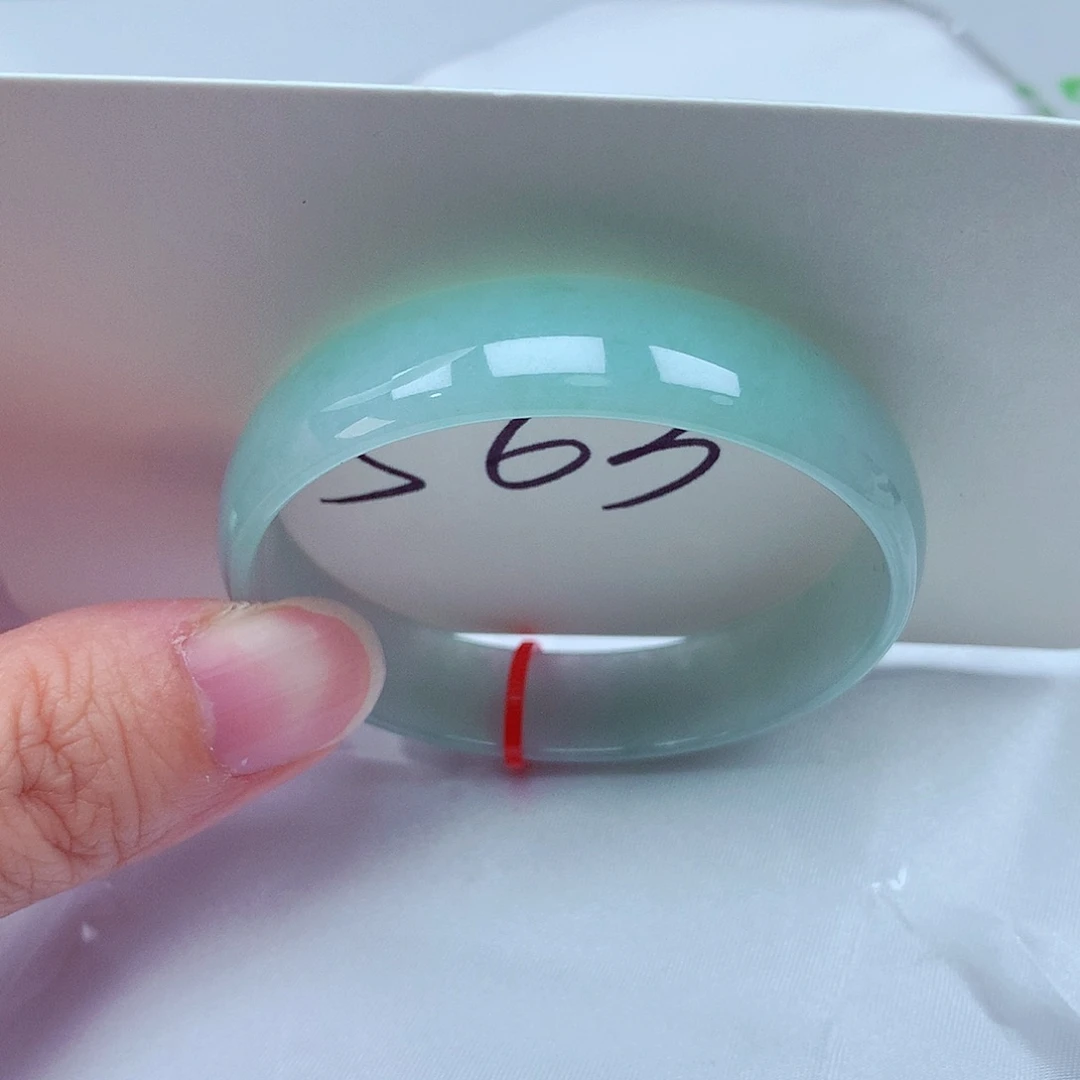 翡翠未镶嵌手镯翡翠