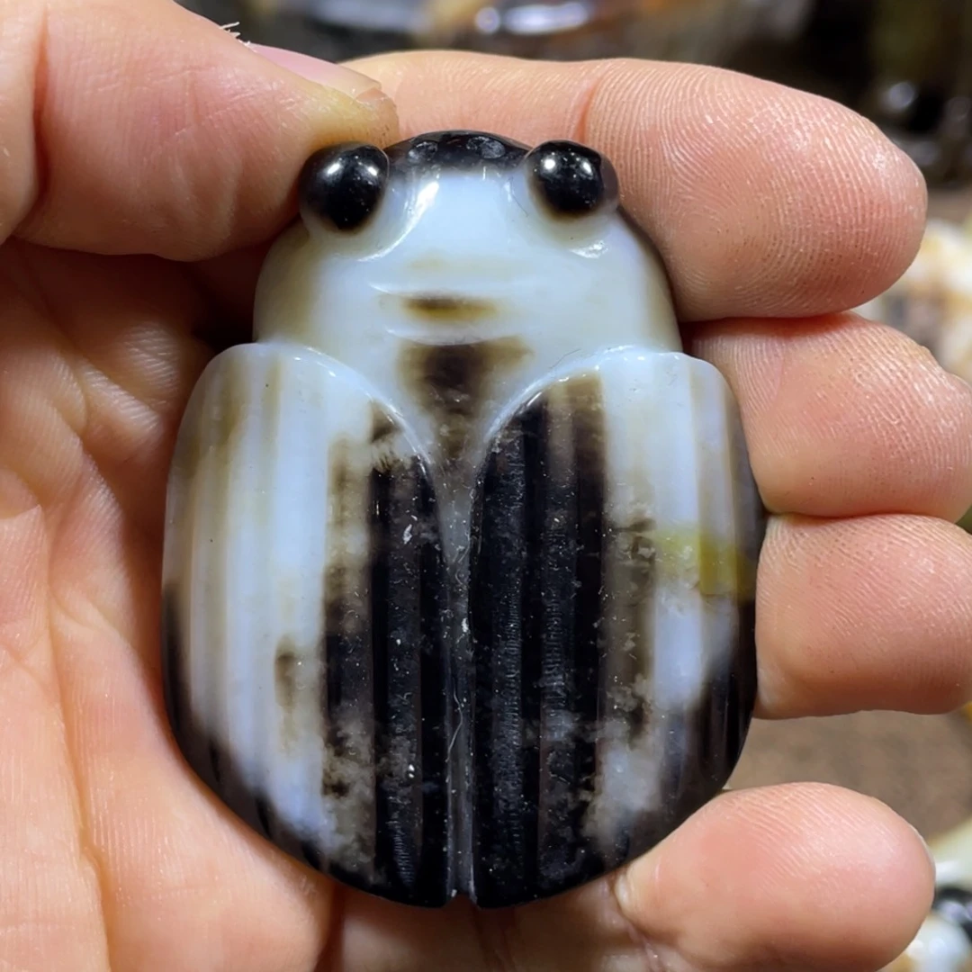 和田玉吊坠(不含链)未镶嵌爱*法