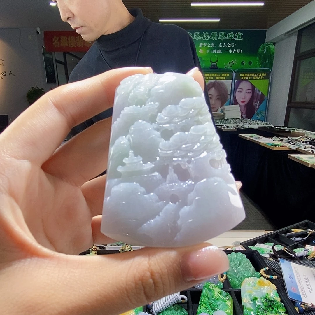颈饰未镶嵌翡翠翡翠