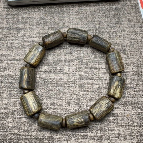 沉香手串羽*绿棋树心手包1.2